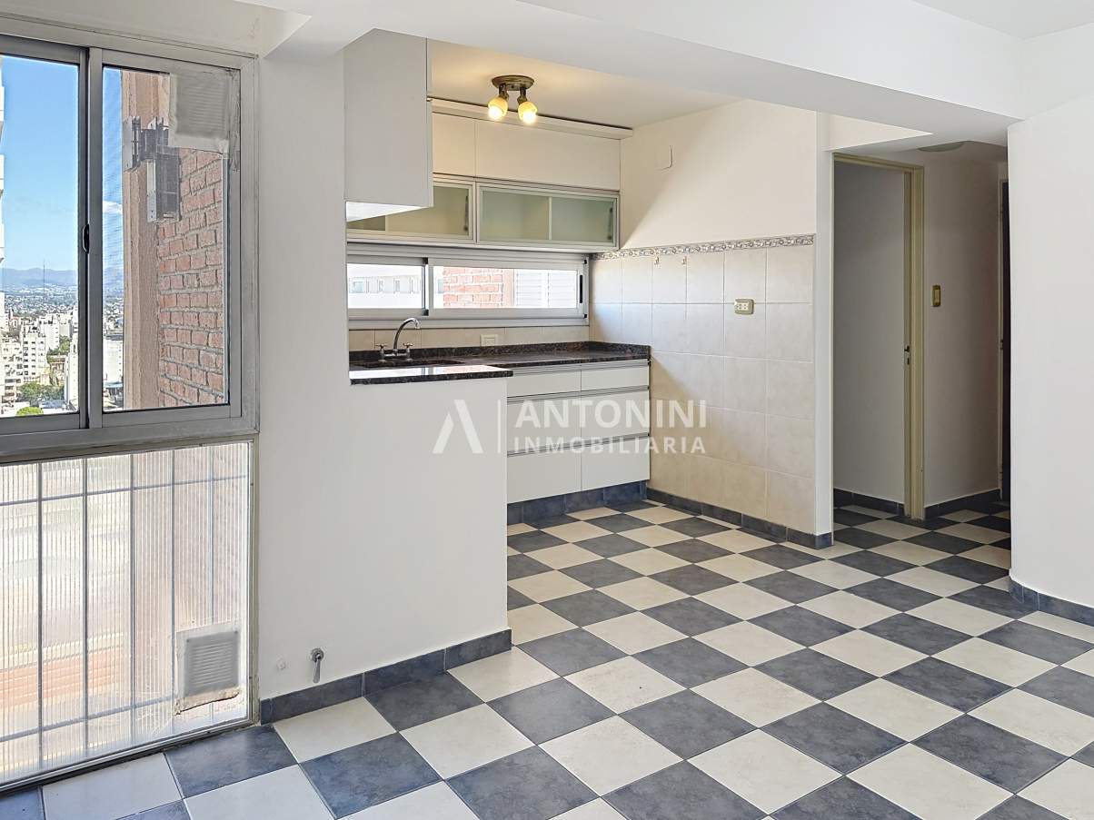 Depto. en Venta de 3 Dormitorios en Cofico Piso 15 Exc Vistas mejor Zona