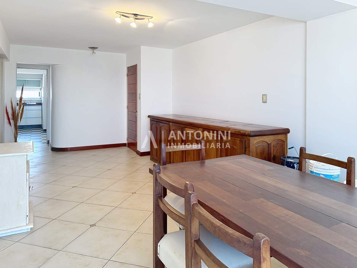 Depto. en Venta de 3 Dormitorios en Cofico Piso 15 Exc Vistas mejor Zona