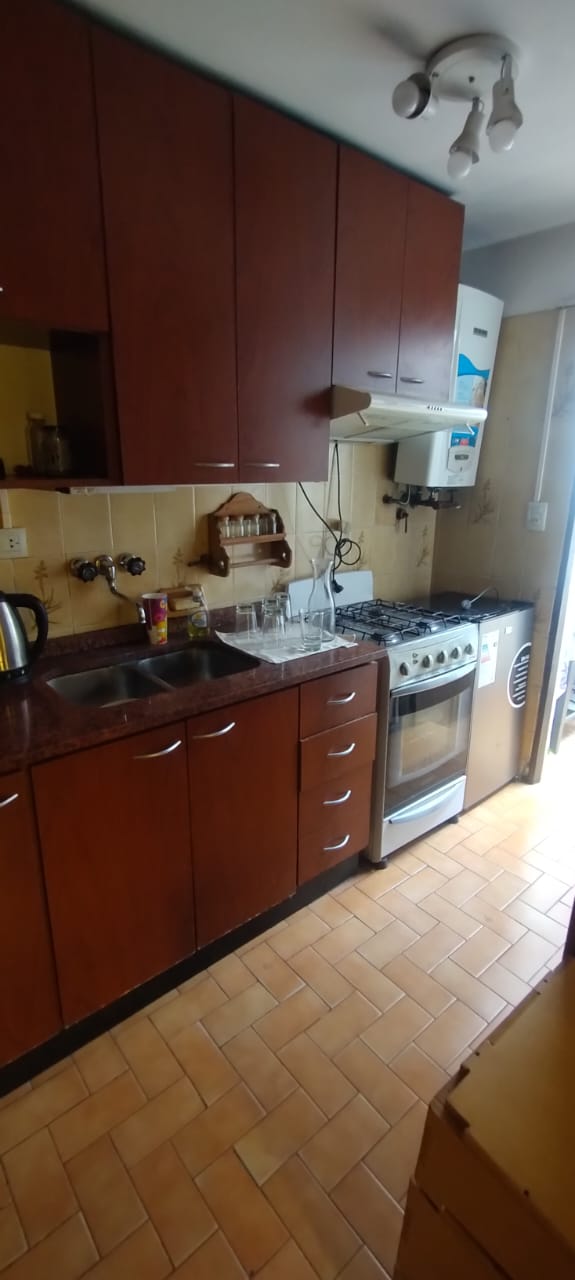 Venta de departamento 1 dormitorio en Alto Alberdi -27 de Abril