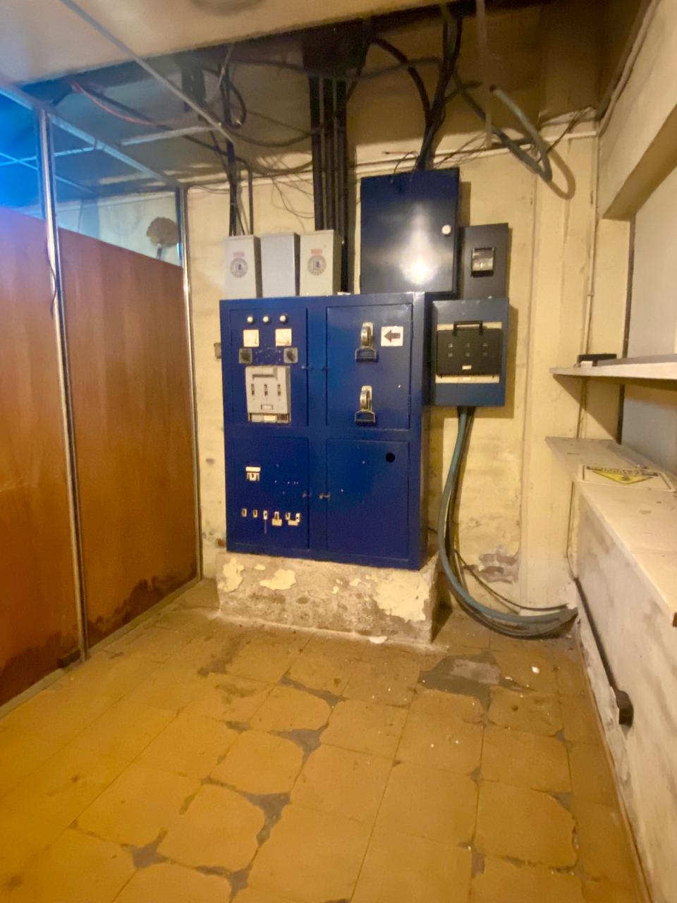 vendo fabrica en Av jJapon excelente ubicación y precio