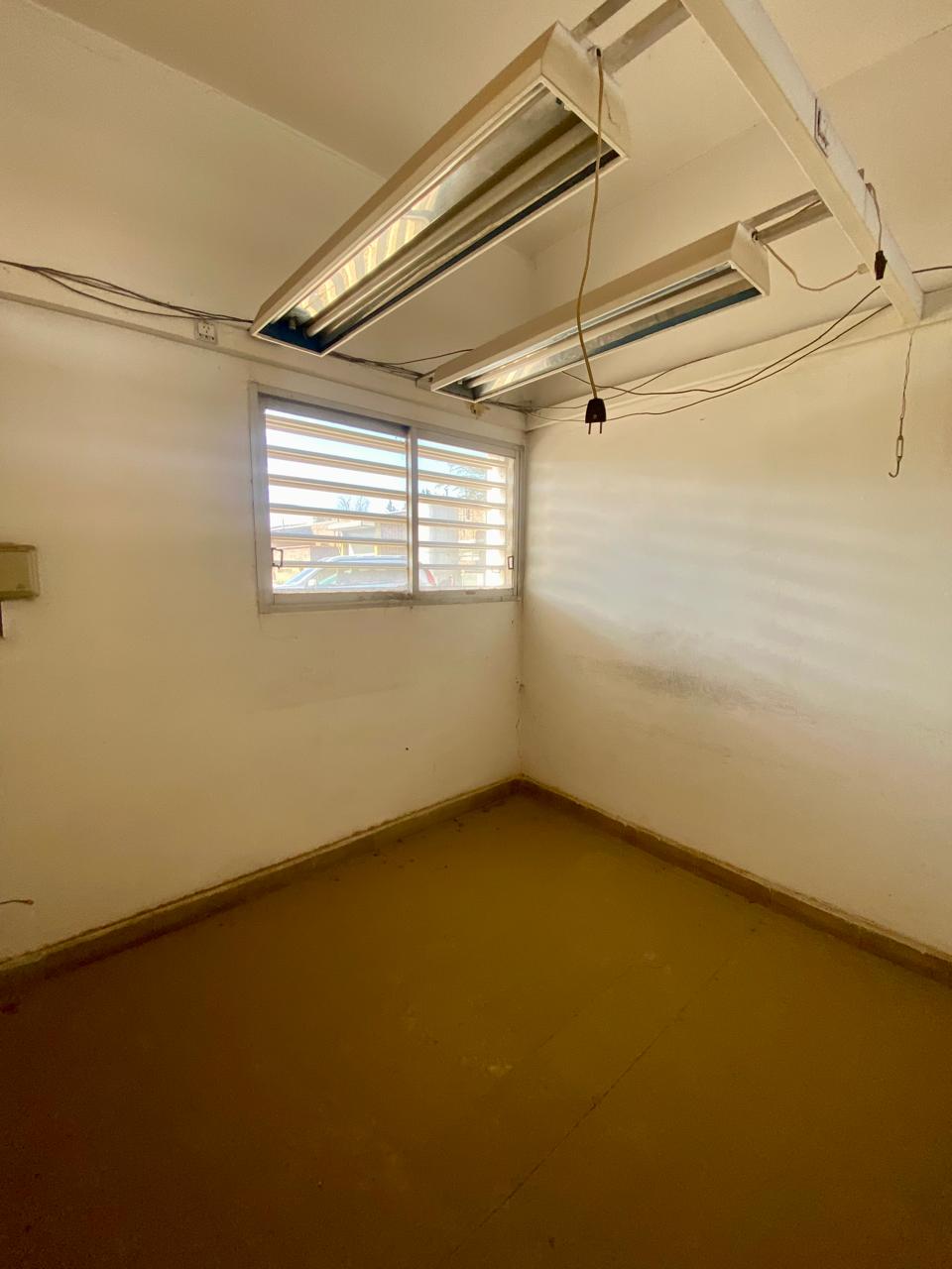 vendo fabrica en Av jJapon excelente ubicación y precio