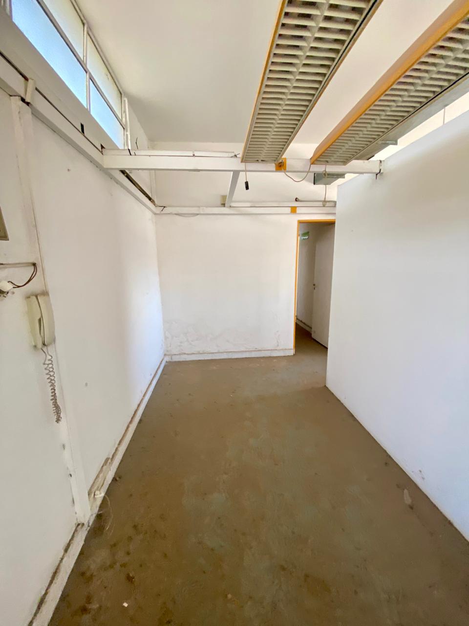 vendo fabrica en Av jJapon excelente ubicación y precio