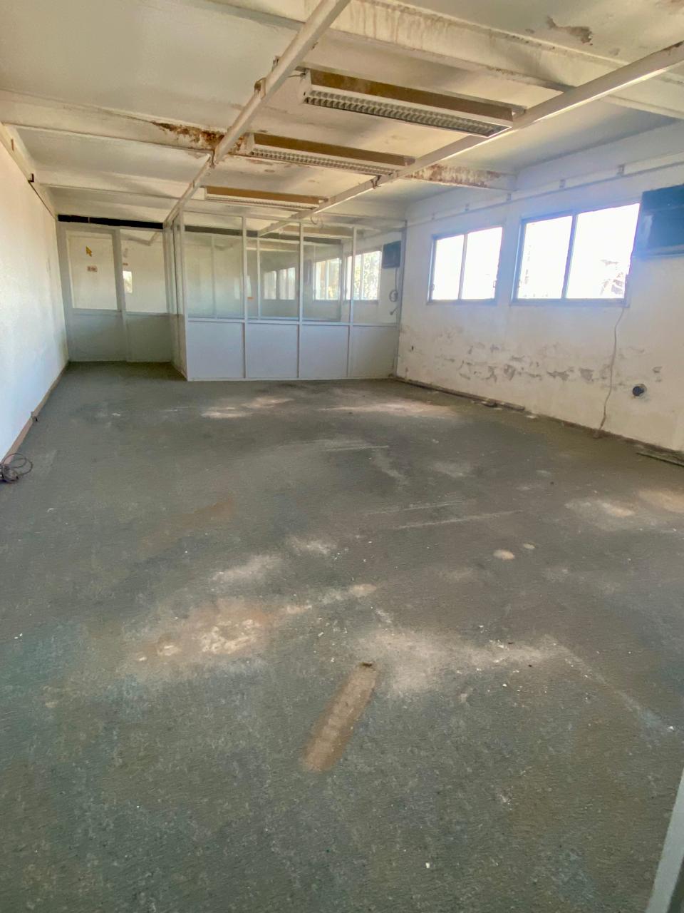 vendo fabrica en Av jJapon excelente ubicación y precio