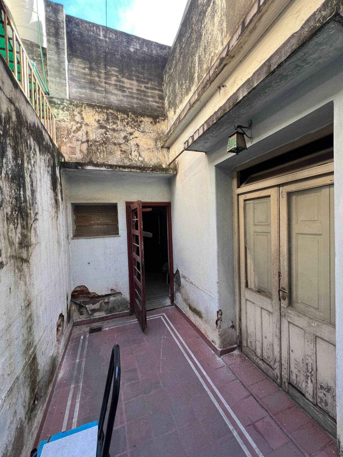 CASONA ANTIGUA EN VENTA B CENTRO  A RECICLAR.