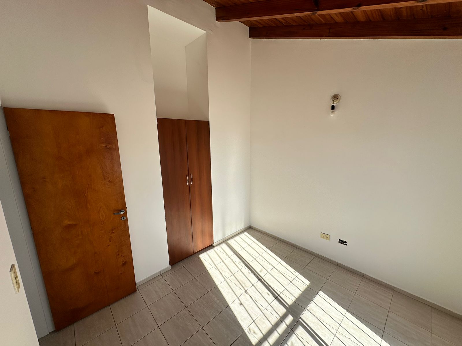 Duplex en ALQUILER zona sur 3 dormitorios