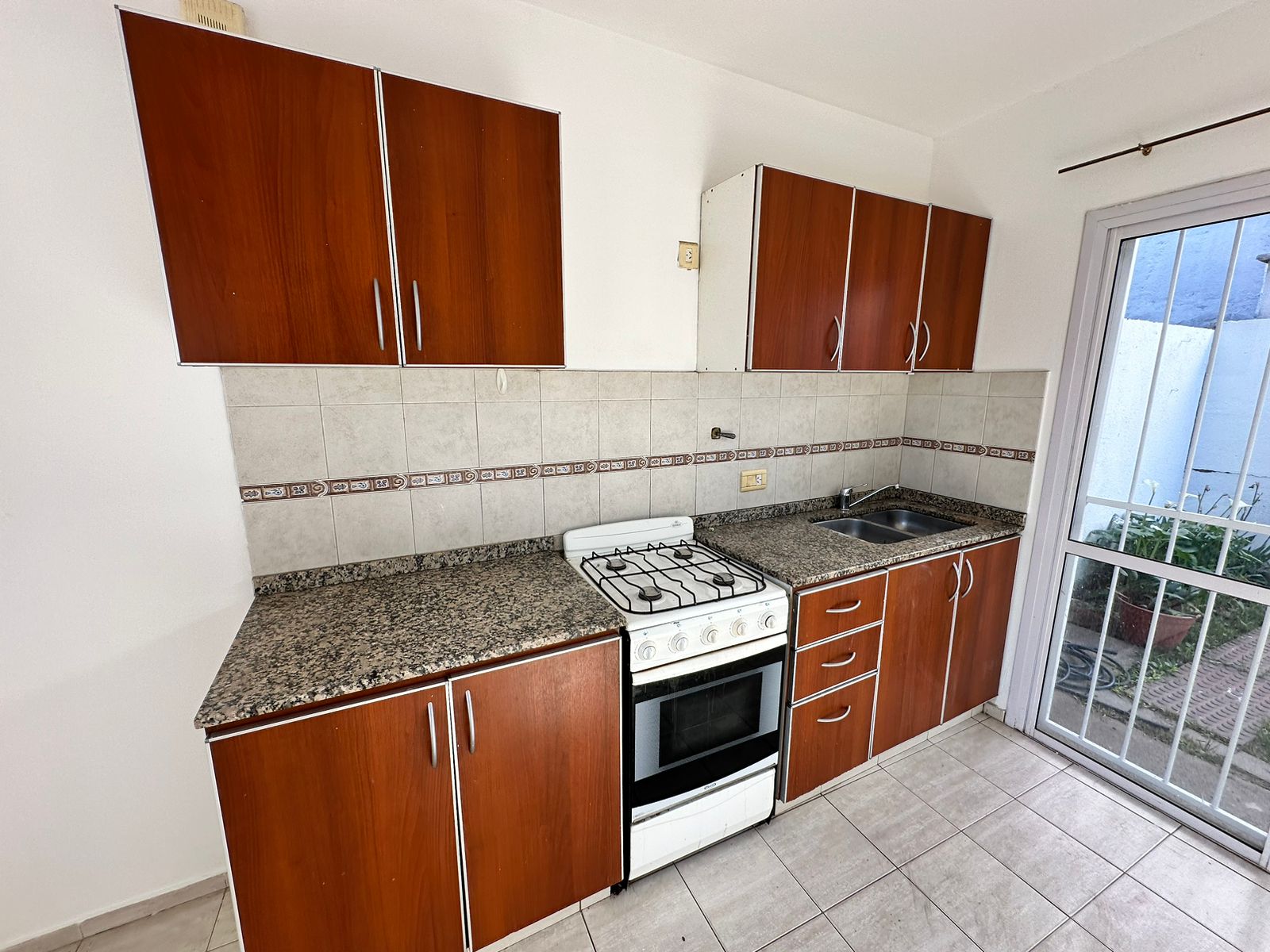 Duplex en ALQUILER zona sur 3 dormitorios