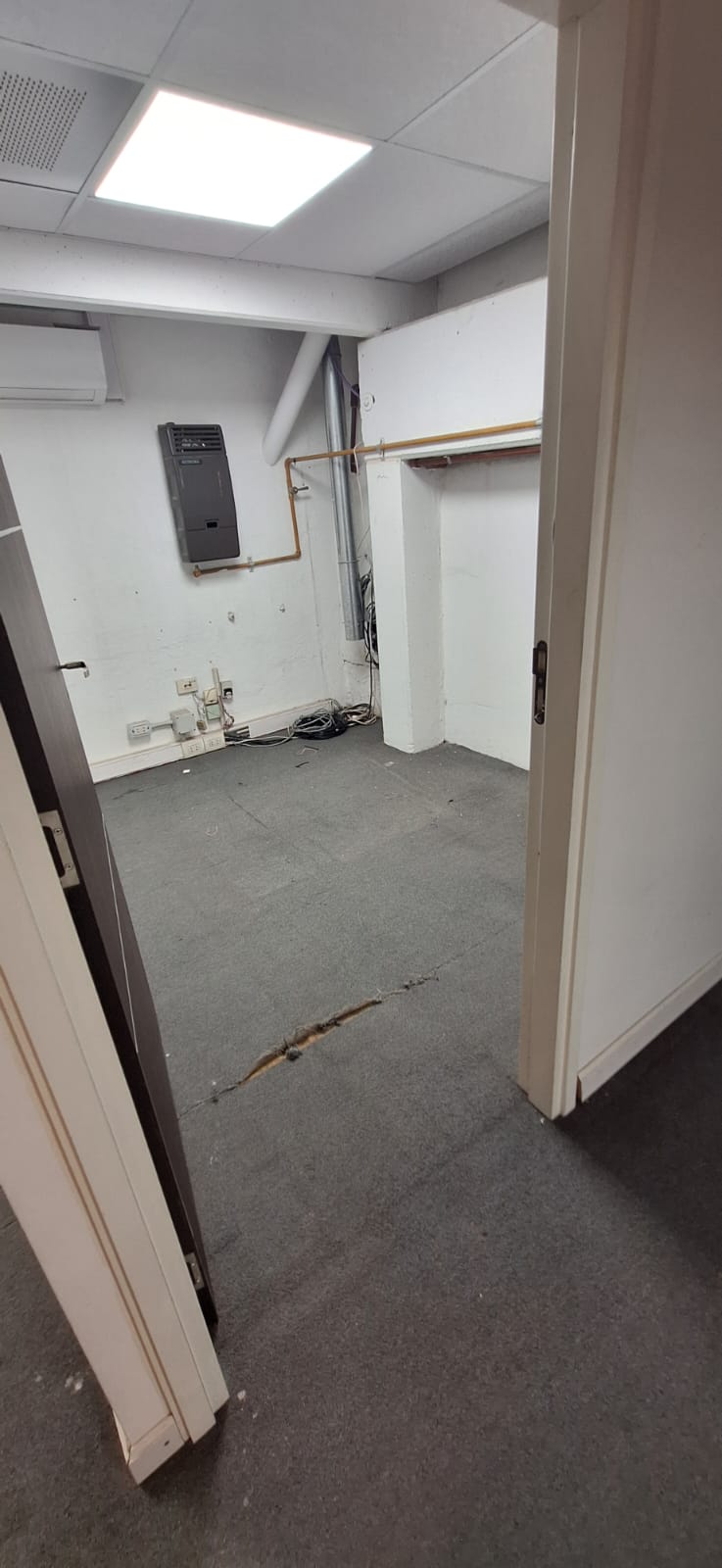 ALQ. LOCAL COMERCIAL- ALBERDI- SANTA ROSA 1200- AMPLIO