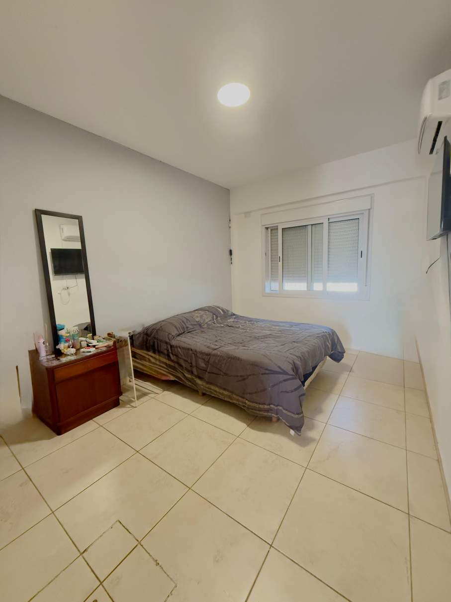VENTA CASA 3 DORM. CON PATIO Y PISCINA B COLÓN CÓRDOBA