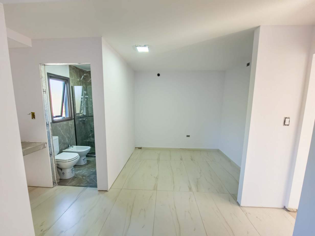 VENTA CASA ESTRENAR 3 DORM. B BALCONES PLAYA ORO