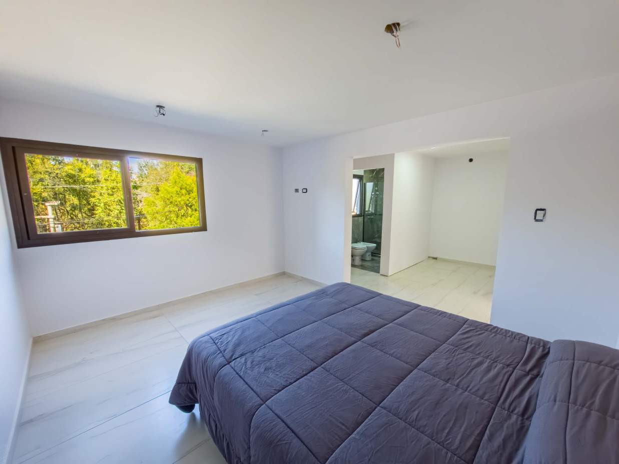 VENTA CASA ESTRENAR 3 DORM. B BALCONES PLAYA ORO