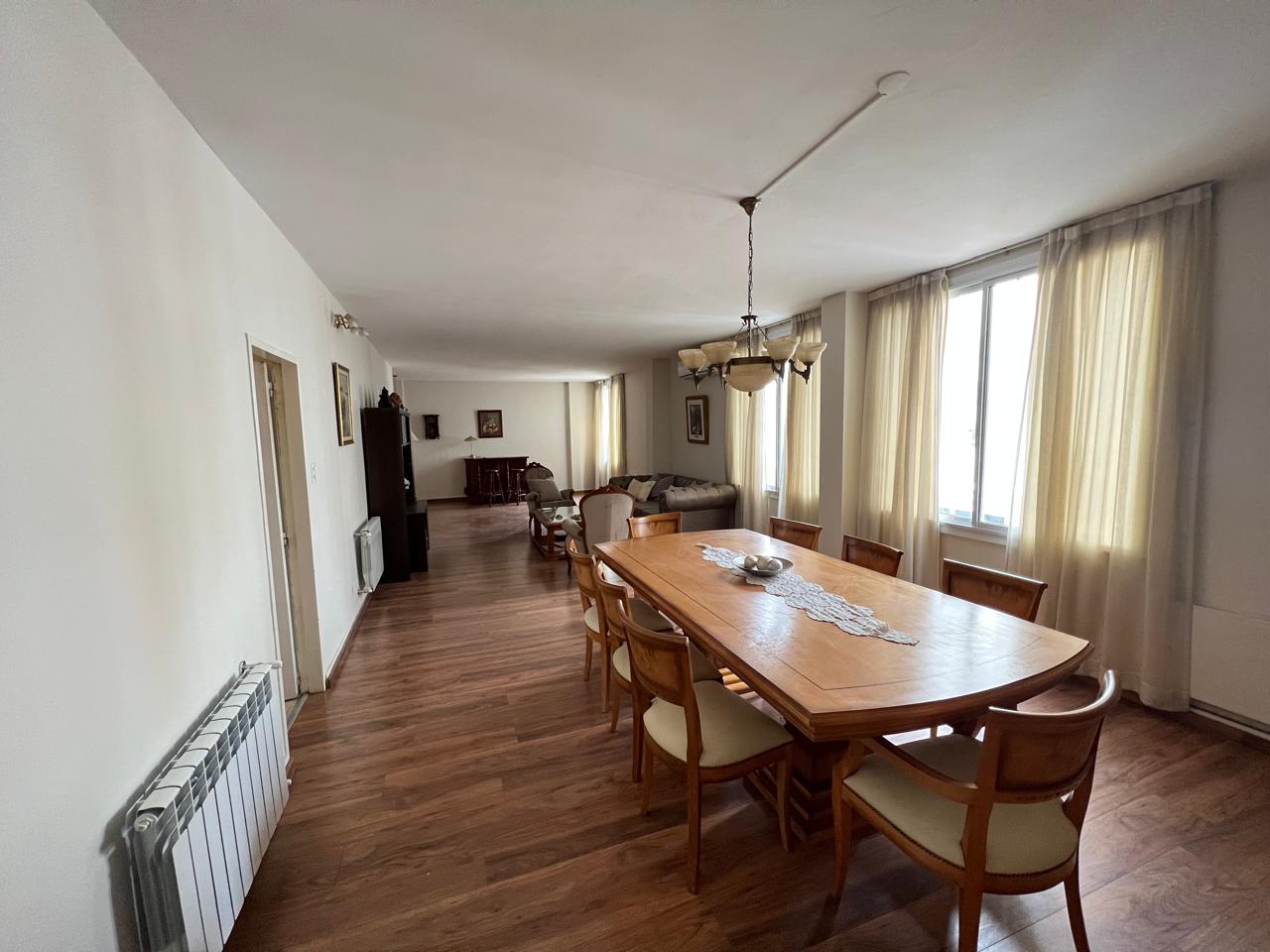 PISO EN VENTA BARRIO CENTRO CON COCHERA- APPTO CREDITO BANCOR.