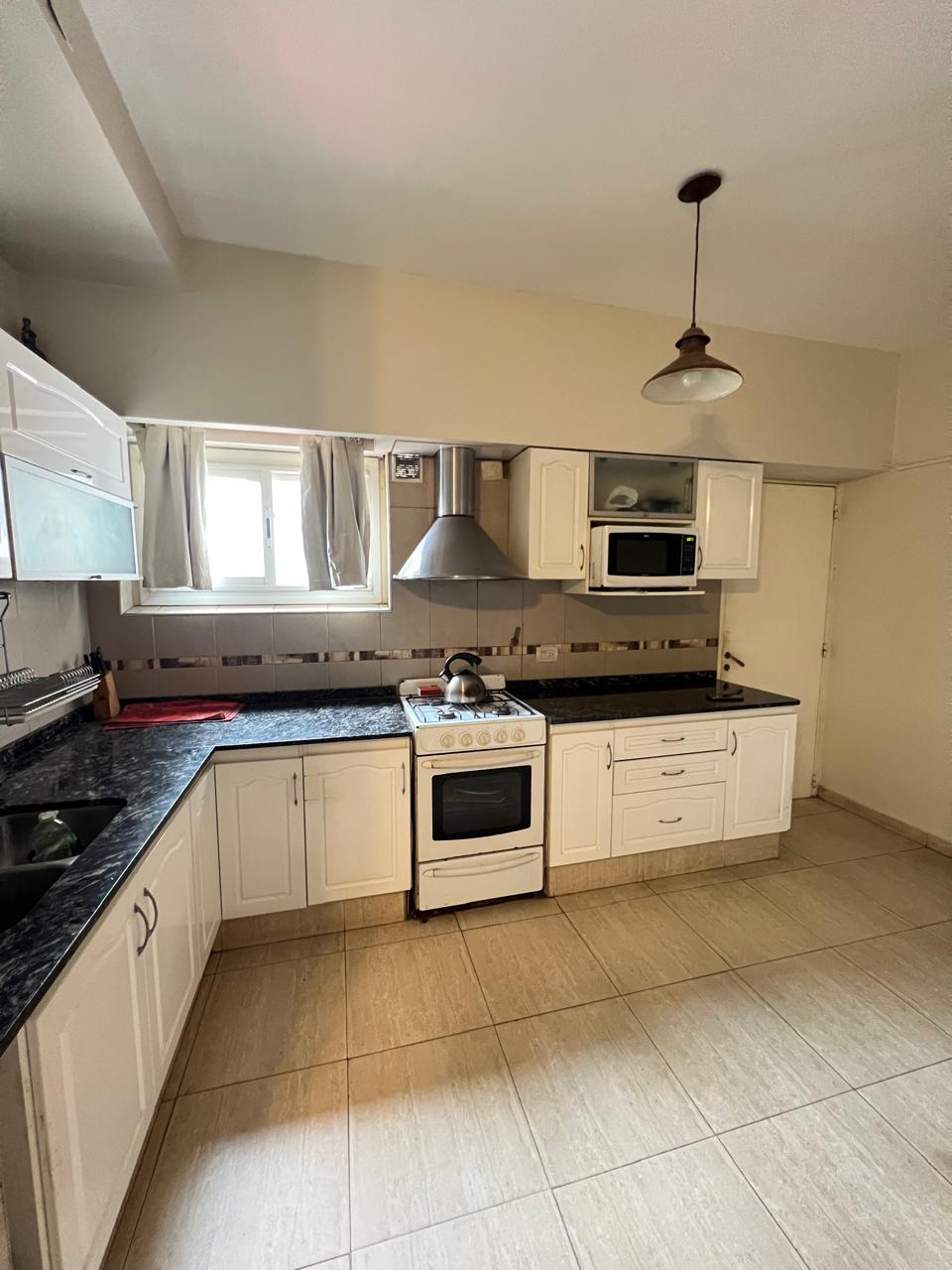 PISO EN VENTA BARRIO CENTRO CON COCHERA- APPTO CREDITO BANCOR.