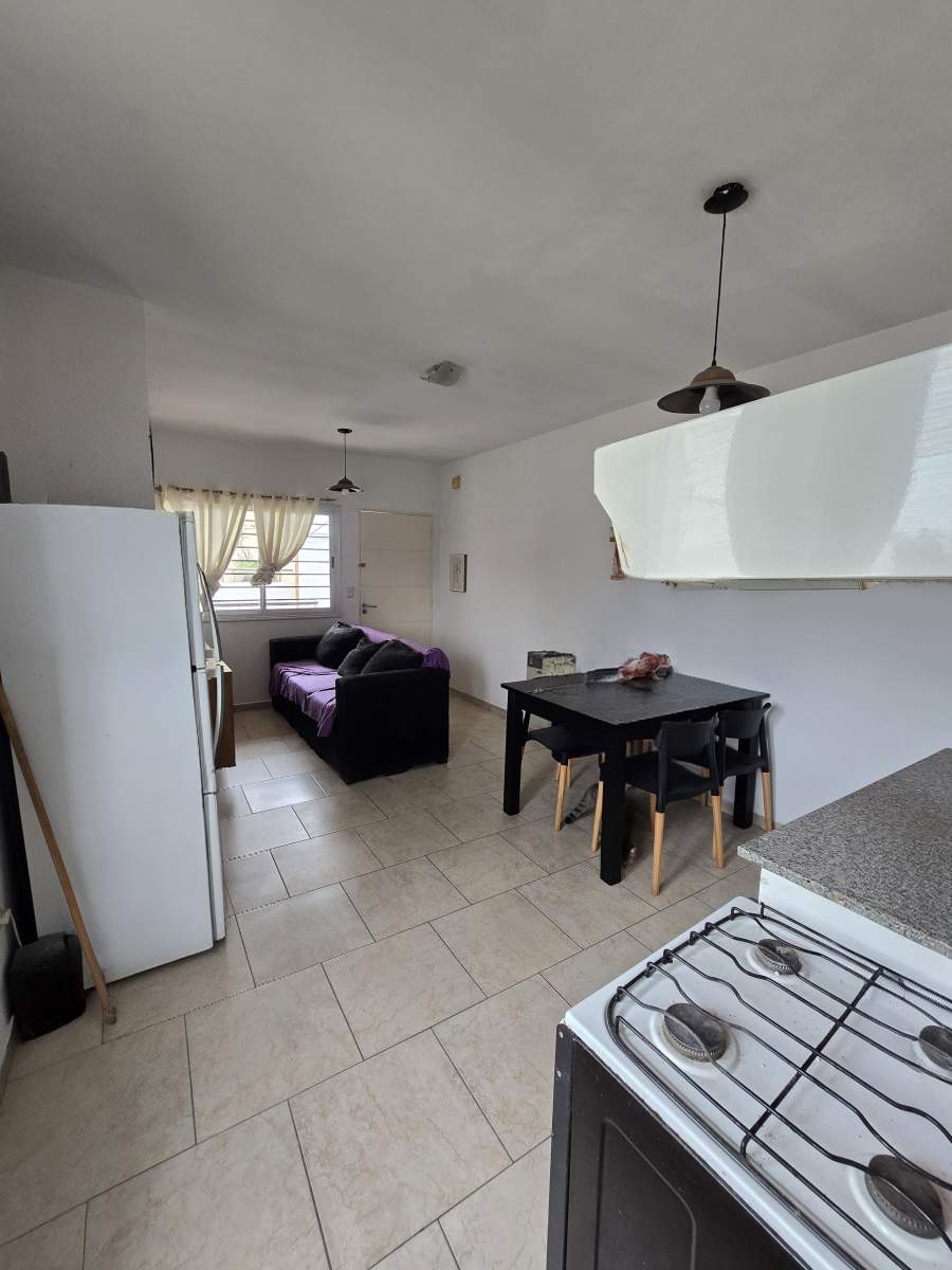Venta de departamento de 1 dormitorio B Yapeyú al límite con B Gral.Paz
