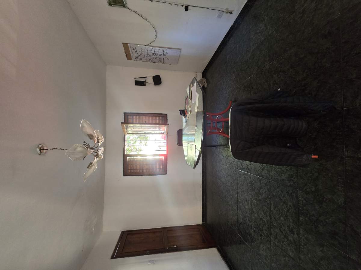 Venta de Casa con Departamento en Barrio Alto Alberdi