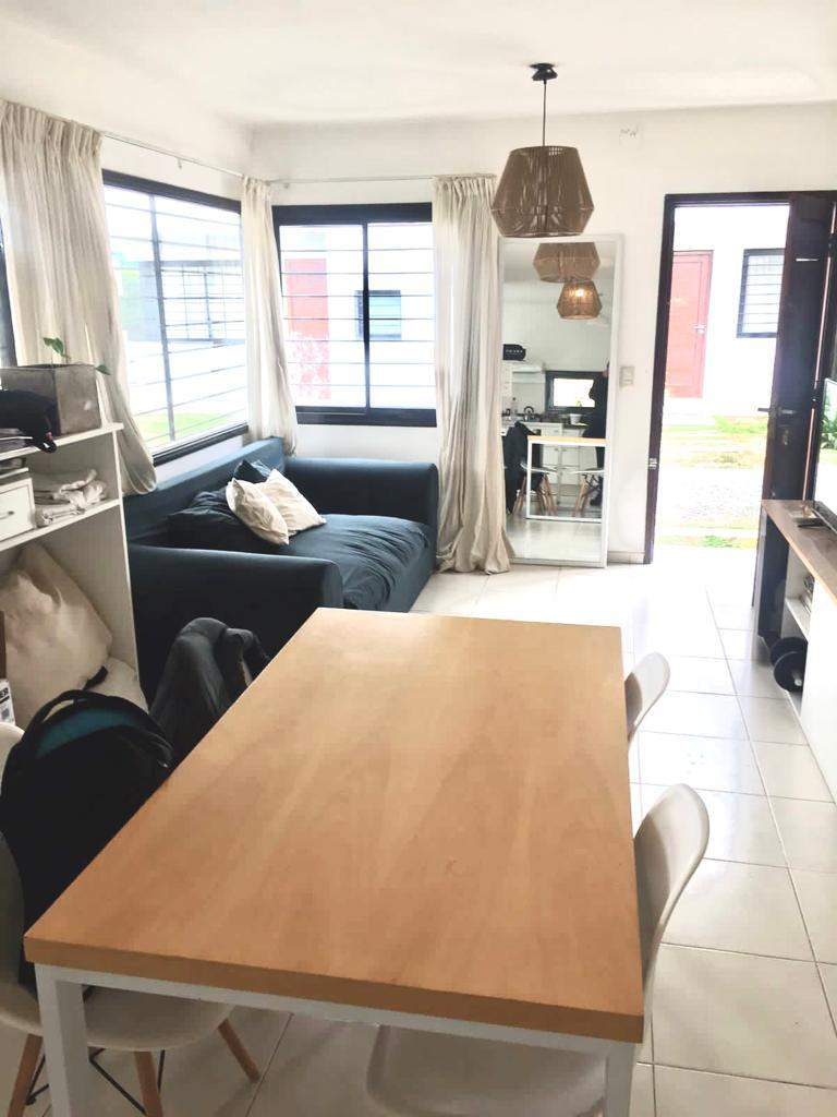 Duplex en Alquiler Villa Allende