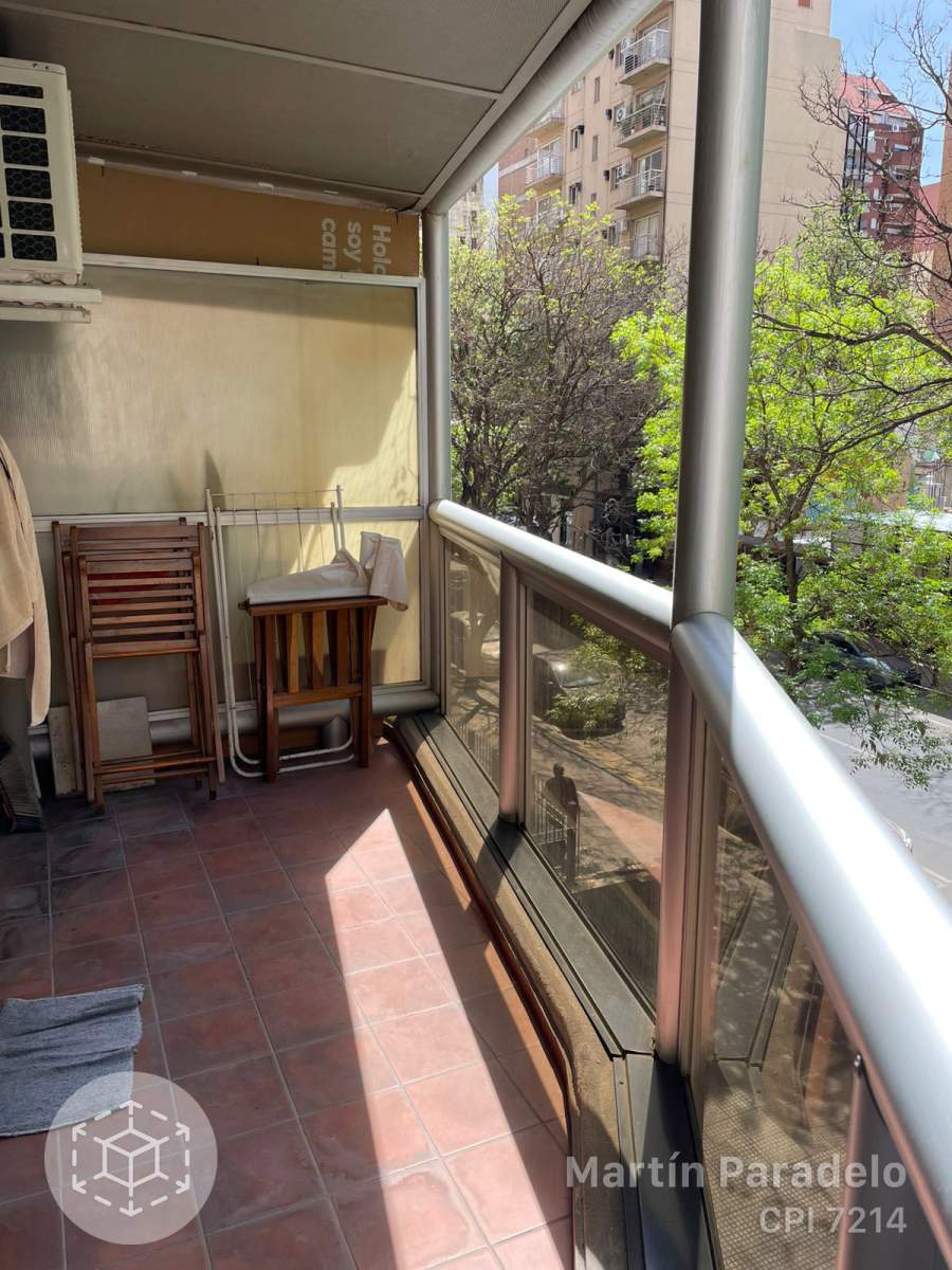 VENDO Departamento de 2 dormitorios frente con balcon, Rondeau entre Parana y Balcarce