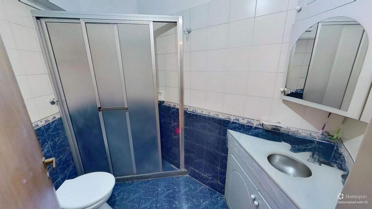 VENDO Departamento de 2 dormitorios frente con balcon, Rondeau entre Parana y Balcarce