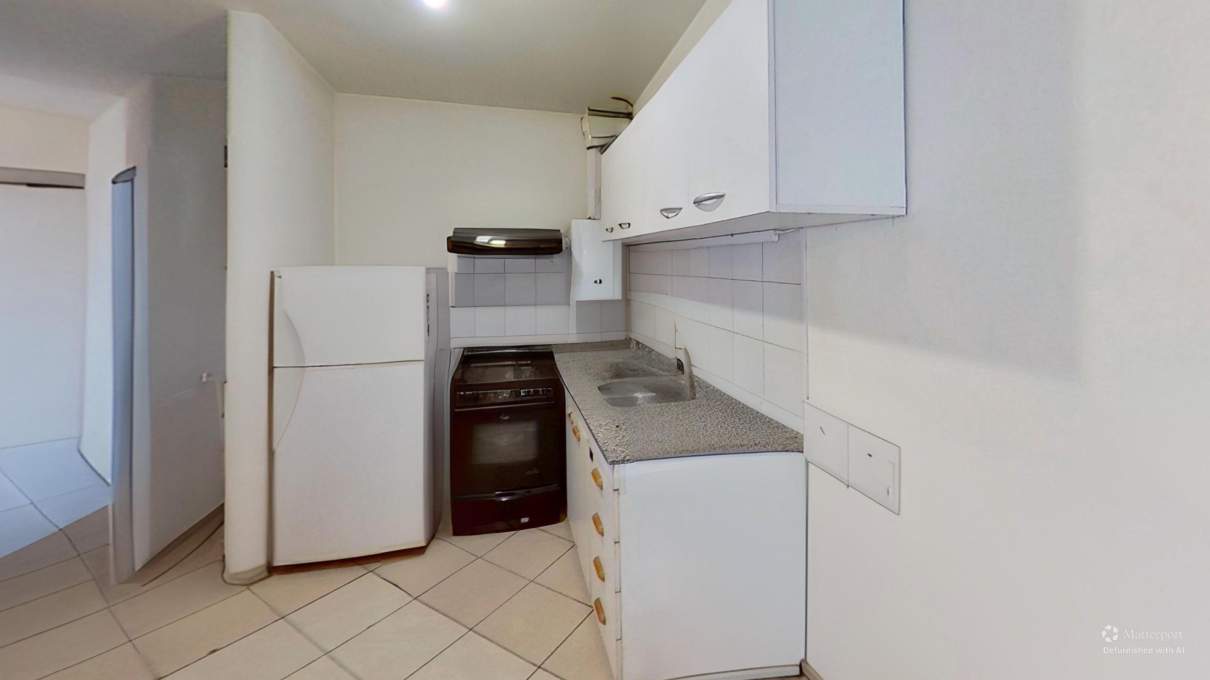 VENDO Departamento de 2 dormitorios frente con balcon, Rondeau entre Parana y Balcarce