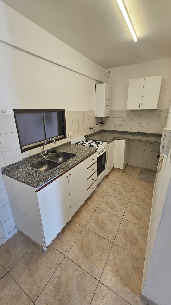 VENTA DEPTO 2 DORM - NUEVA CORDOBA FRENTE AL FARO