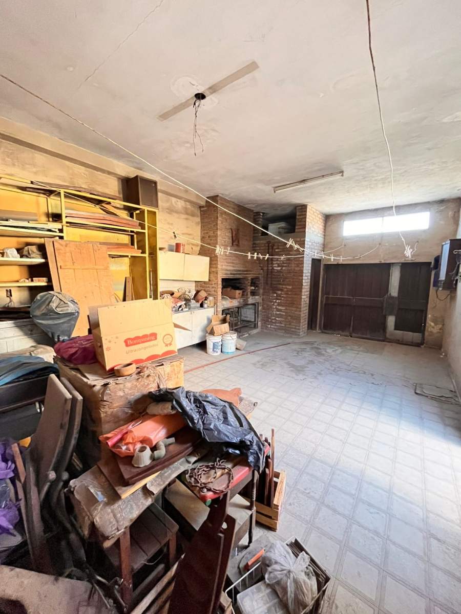 VENTA CASA CON POTENCIAL DE INVERSION - 3 DORM - VILLA AZALAIS
