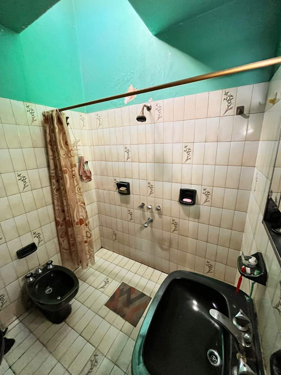 VENTA CASA CON POTENCIAL DE INVERSION - 3 DORM - VILLA AZALAIS
