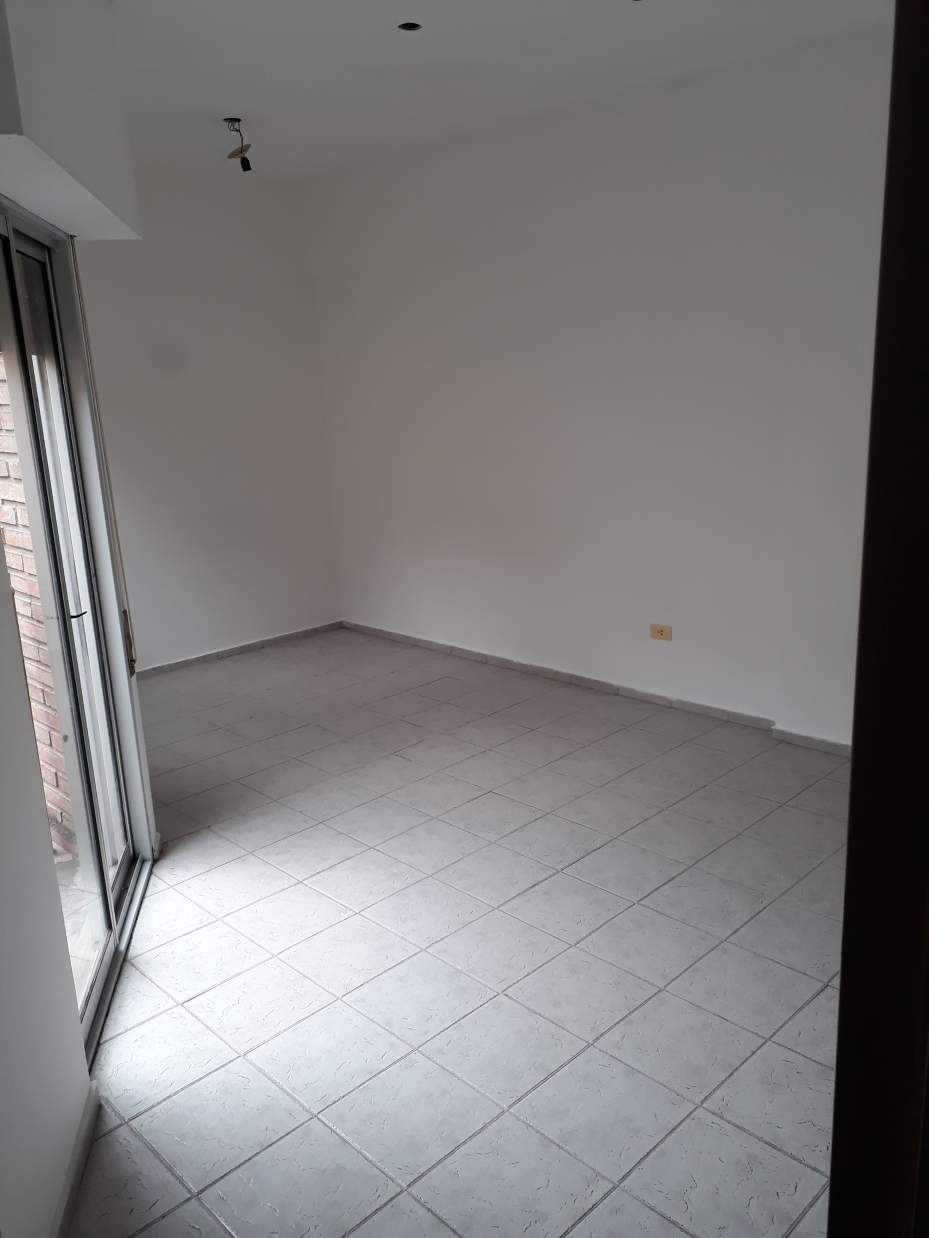 ALQUILER DEPTO 2 DORM CON BALCON  ASADOR - NUEVA CORDOBA