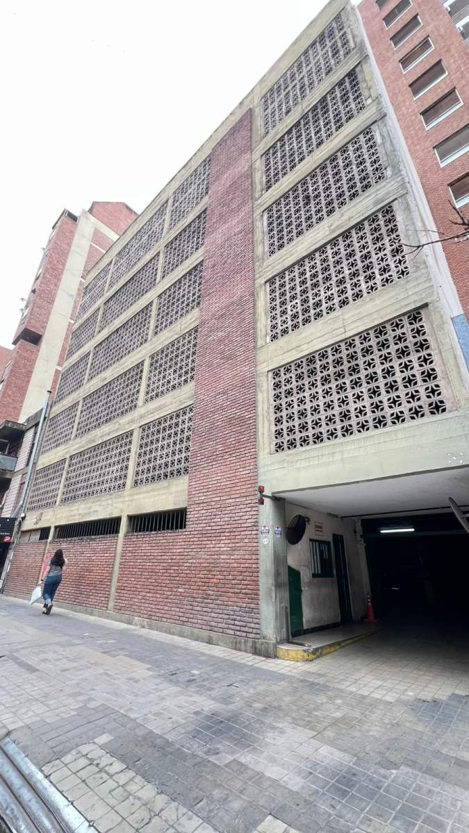 VENTA COCHERAS EN NUEVA CORDOBA