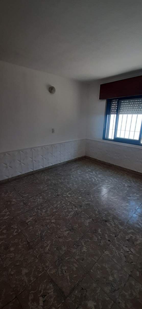 VENTA CASA CON PATIO GRANDE Y QUINCHO -  RESIDENCIAL SANTA ROSA