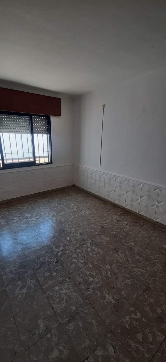 VENTA CASA CON PATIO GRANDE Y QUINCHO -  RESIDENCIAL SANTA ROSA