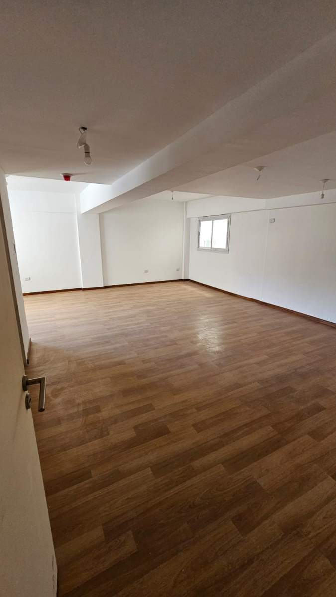 TE IMAGINAS QUE ESTA SEA TU OFICINA?    VENTA DE OFICINA EN PLENO CENTRO CORDOBA