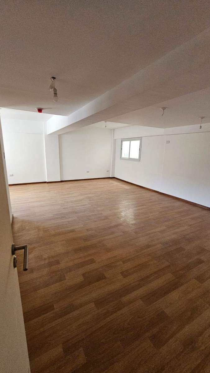 TE IMAGINAS QUE ESTA SEA TU OFICINA?    VENTA DE OFICINA EN PLENO CENTRO CORDOBA