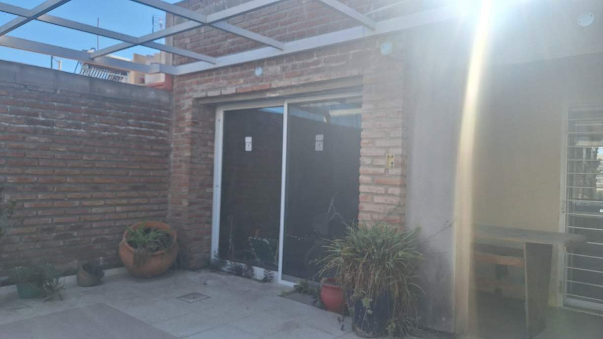 Venta  Casa en Universitarios de Horizonte 2 Dorm