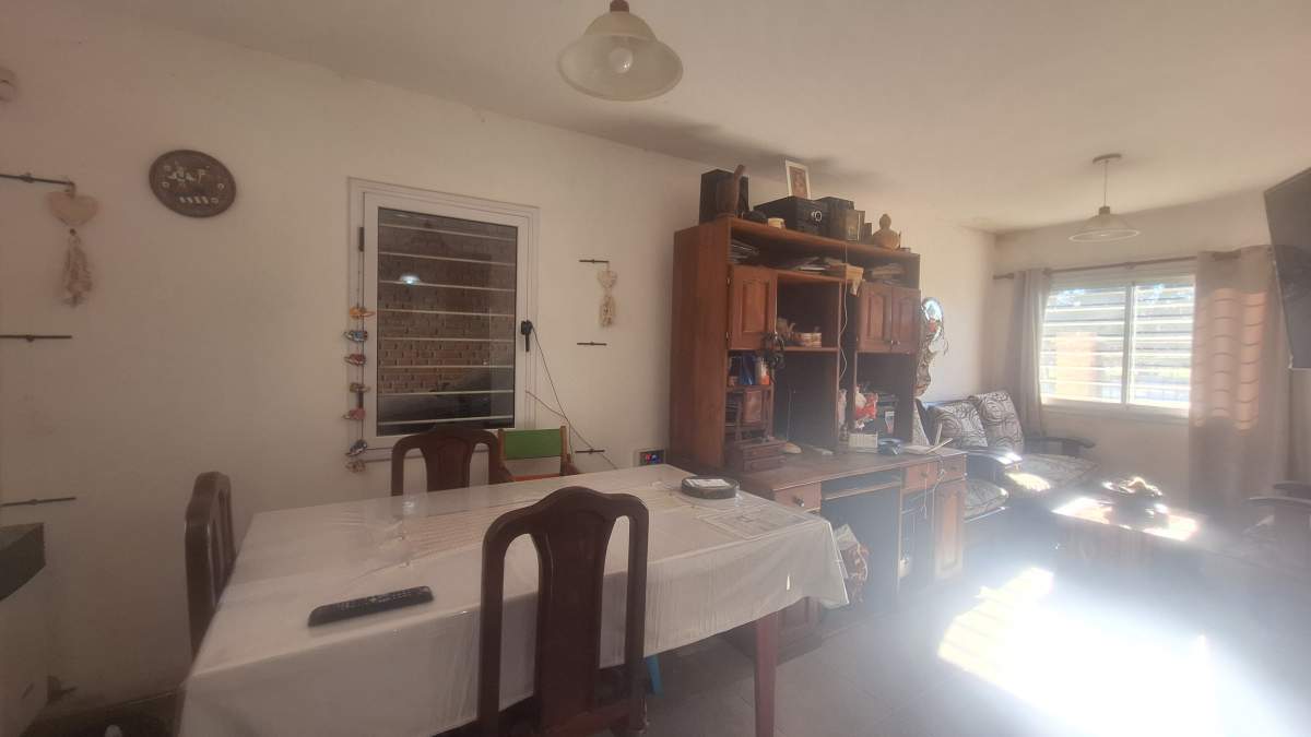 Venta  Casa en Universitarios de Horizonte 2 Dorm