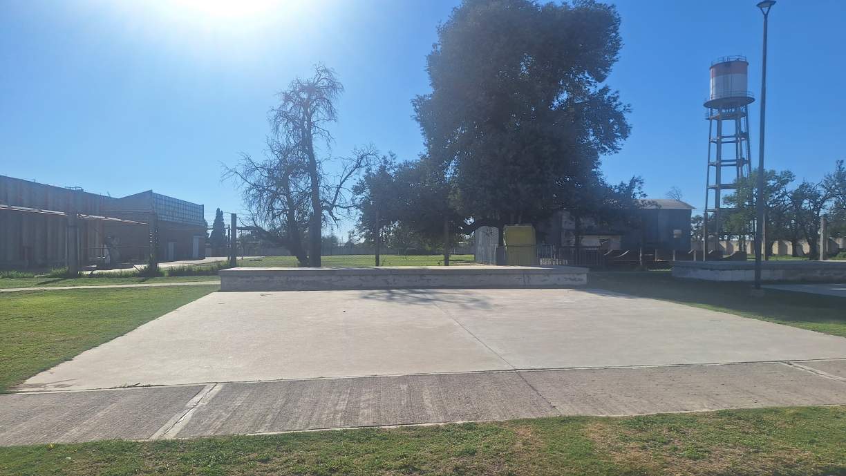 Venta  Casa en Universitarios de Horizonte 2 Dorm