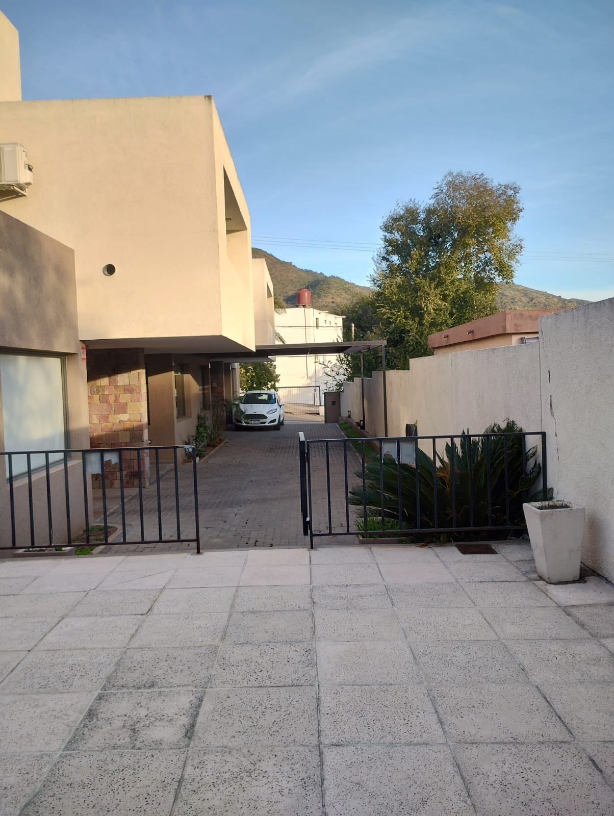 Dúplex en Venta a 1 Cuadra del Río – Ideal Inversión o Vivienda en Villa Carlos Paz - imagen 35