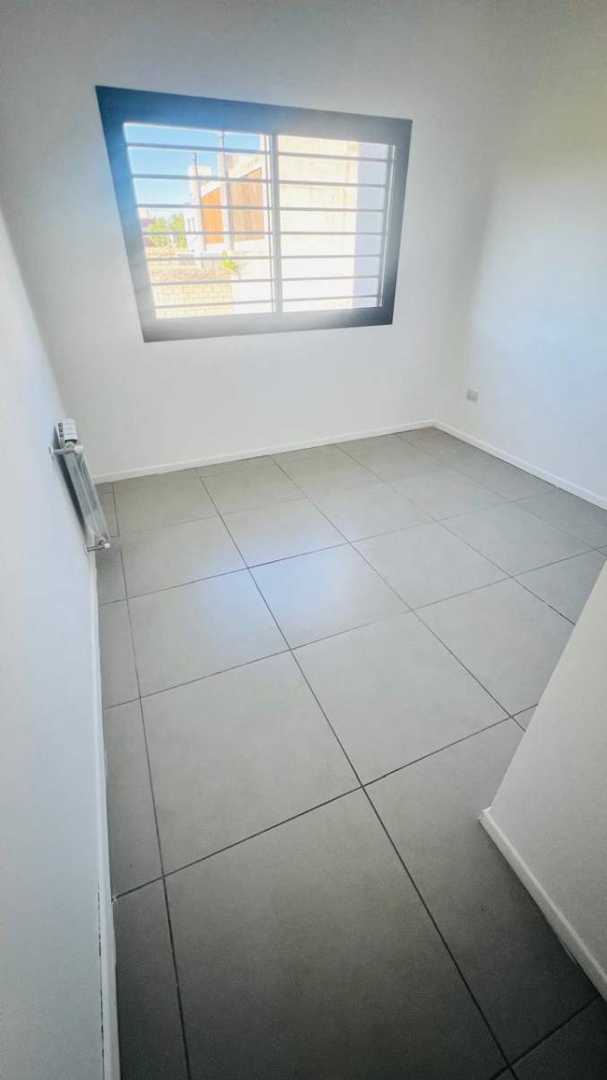 ALQUILER DUPLEX  3 DORMITORIOS EN LOMAS DEL CHATEAU!