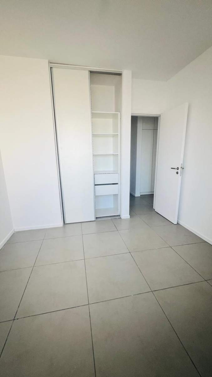 ALQUILER DUPLEX  3 DORMITORIOS EN LOMAS DEL CHATEAU!