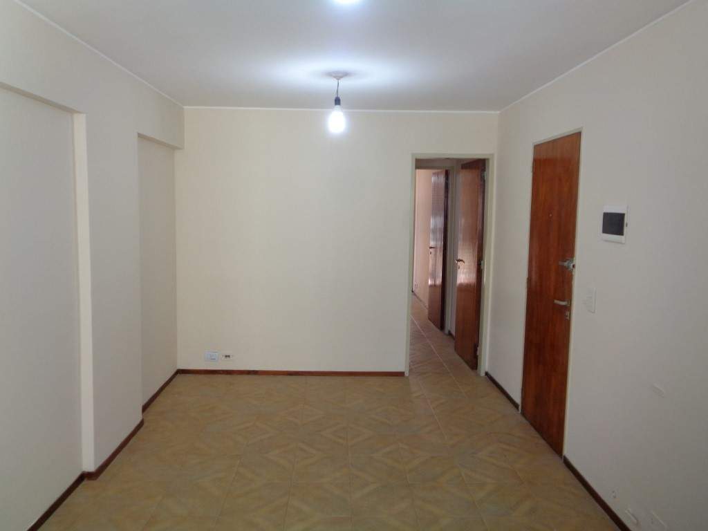 Centro - Excelente Departamento Externo de 1 Dormitorio, Amplio y Luminoso con 2 Balcones, Excelente Vista y Cocina Separada