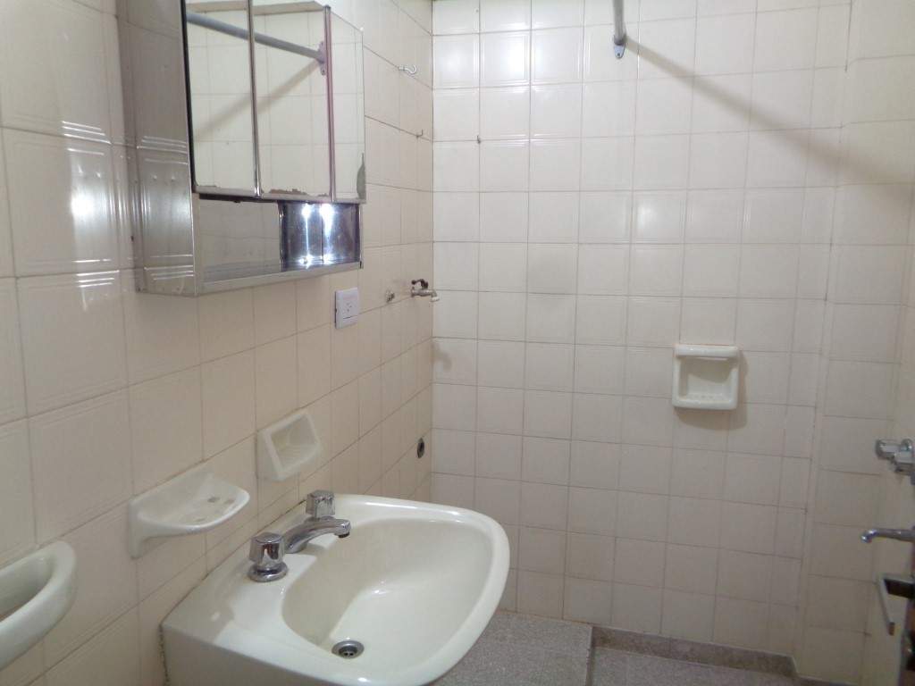 Centro - Excelente Departamento Externo de 1 Dormitorio, Amplio y Luminoso con 2 Balcones, Excelente Vista y Cocina Separada