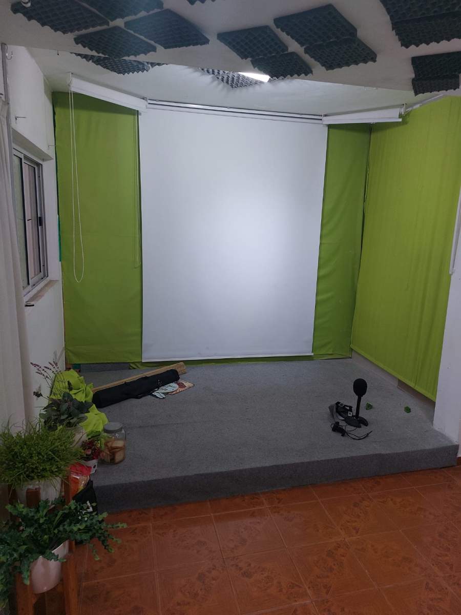 Local Comercial - ALQUILER (Cnel. Pringles al 100)