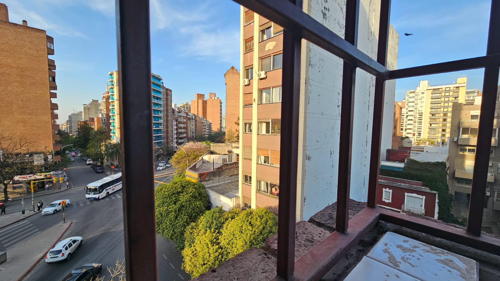 VENDO departamentos de un dormitorio Nueva Córdoba (Buenos Aires esq. Ambrosio Olmos) RENTA GARANTIZADA