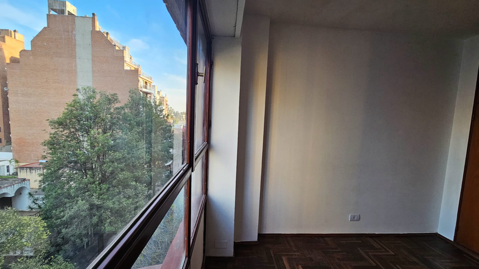 VENDO departamentos de un dormitorio Nueva Córdoba (Buenos Aires esq. Ambrosio Olmos) RENTA GARANTIZADA
