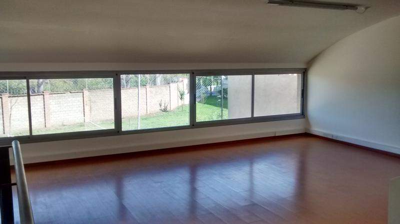 VENTA OFICINA CERRO DE LAS ROSAS