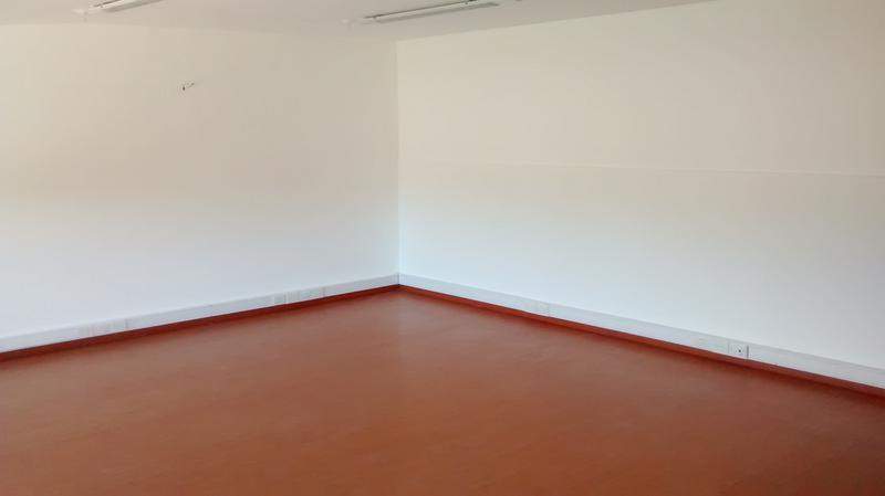 VENTA OFICINA CERRO DE LAS ROSAS