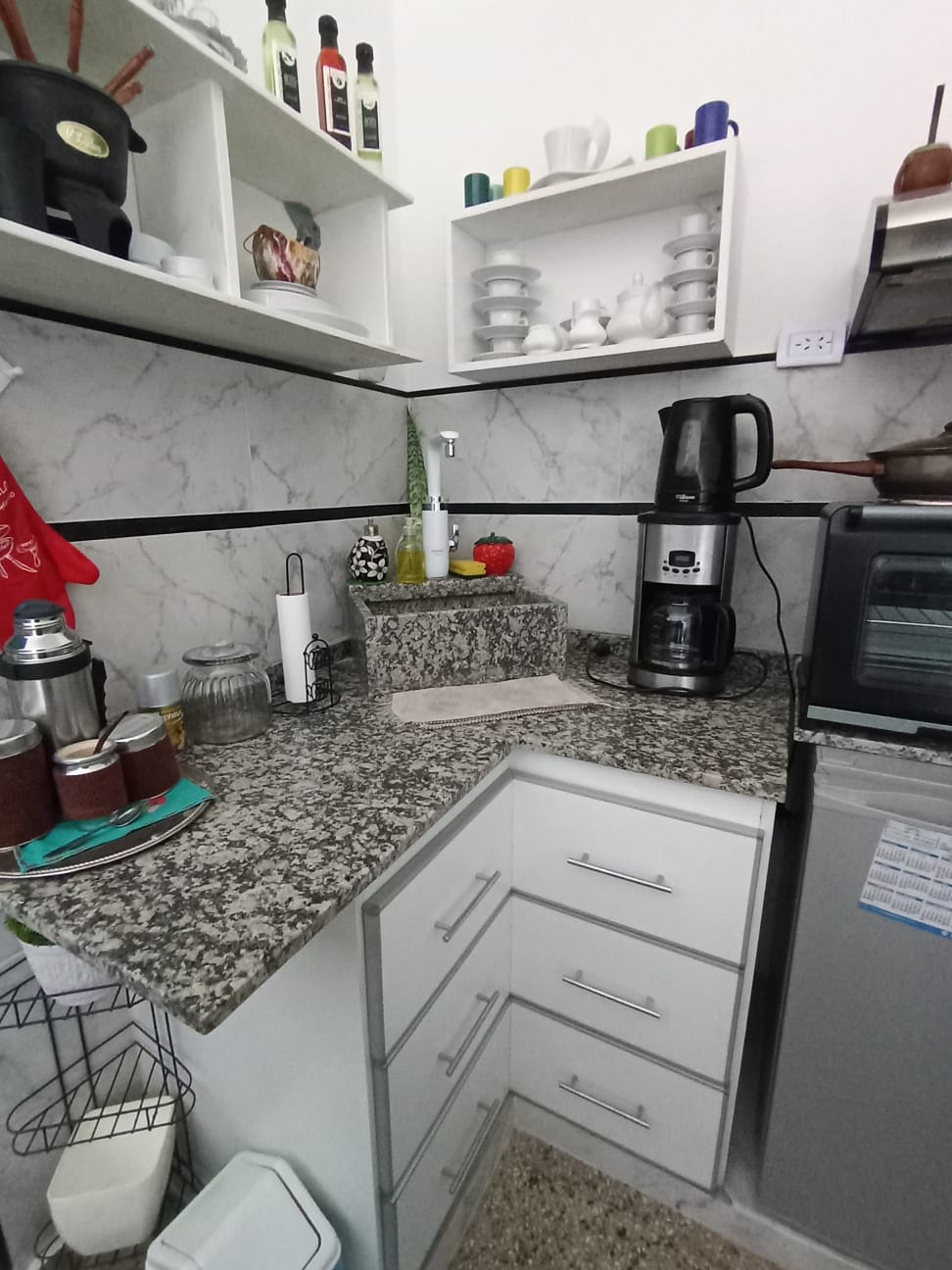 ALQUILO MONOAMBIENTE YOFRE NORTE