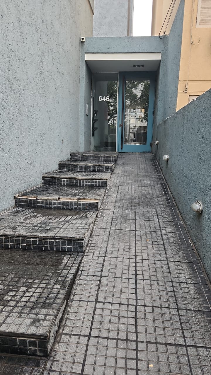 ALBERDI - SOL DE MAYO AL 100 - DEPTO EN VENTA