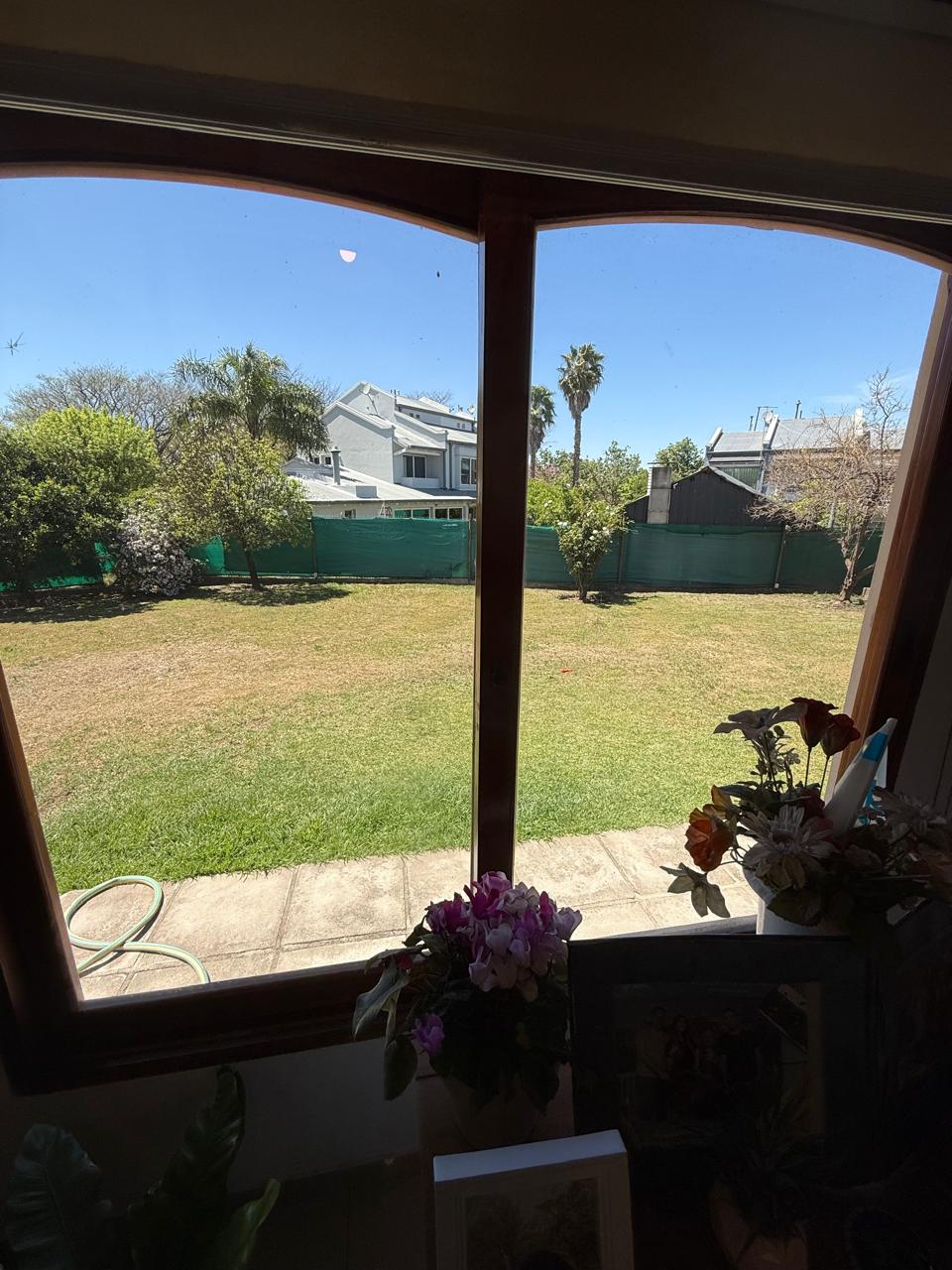 Valle Escondido Los Soles casa 4 domitorios 985m terreno