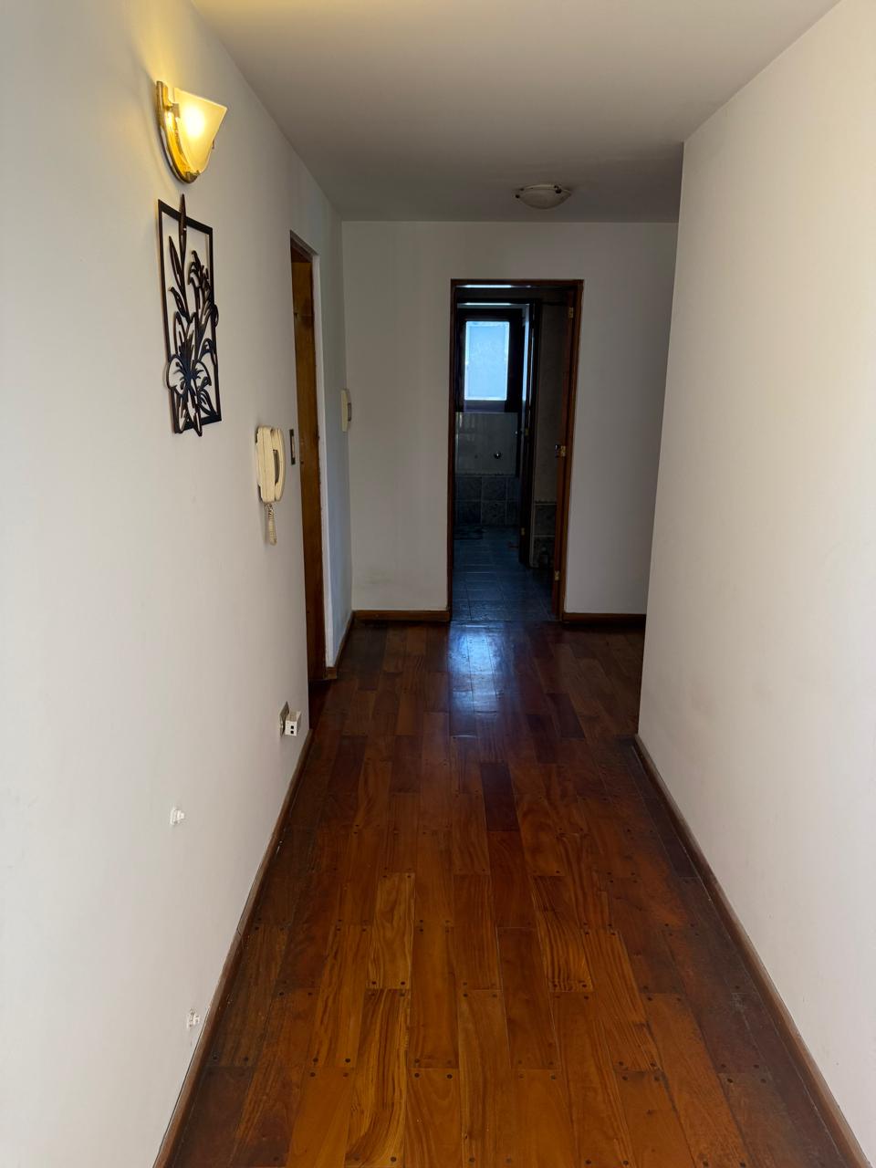 Valle Escondido Los Soles casa 4 domitorios 985m terreno