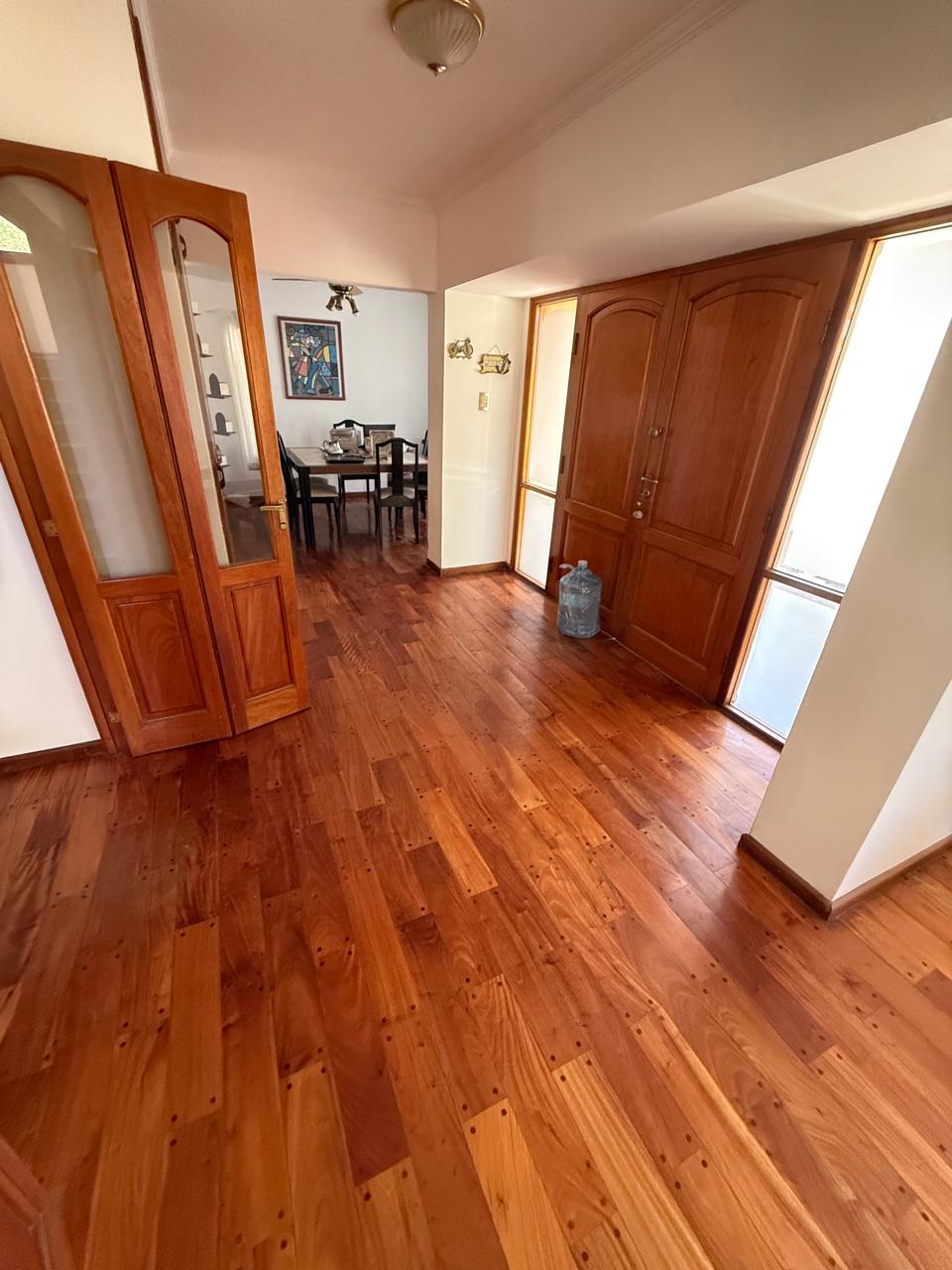 Valle Escondido Los Soles casa 4 domitorios 985m terreno