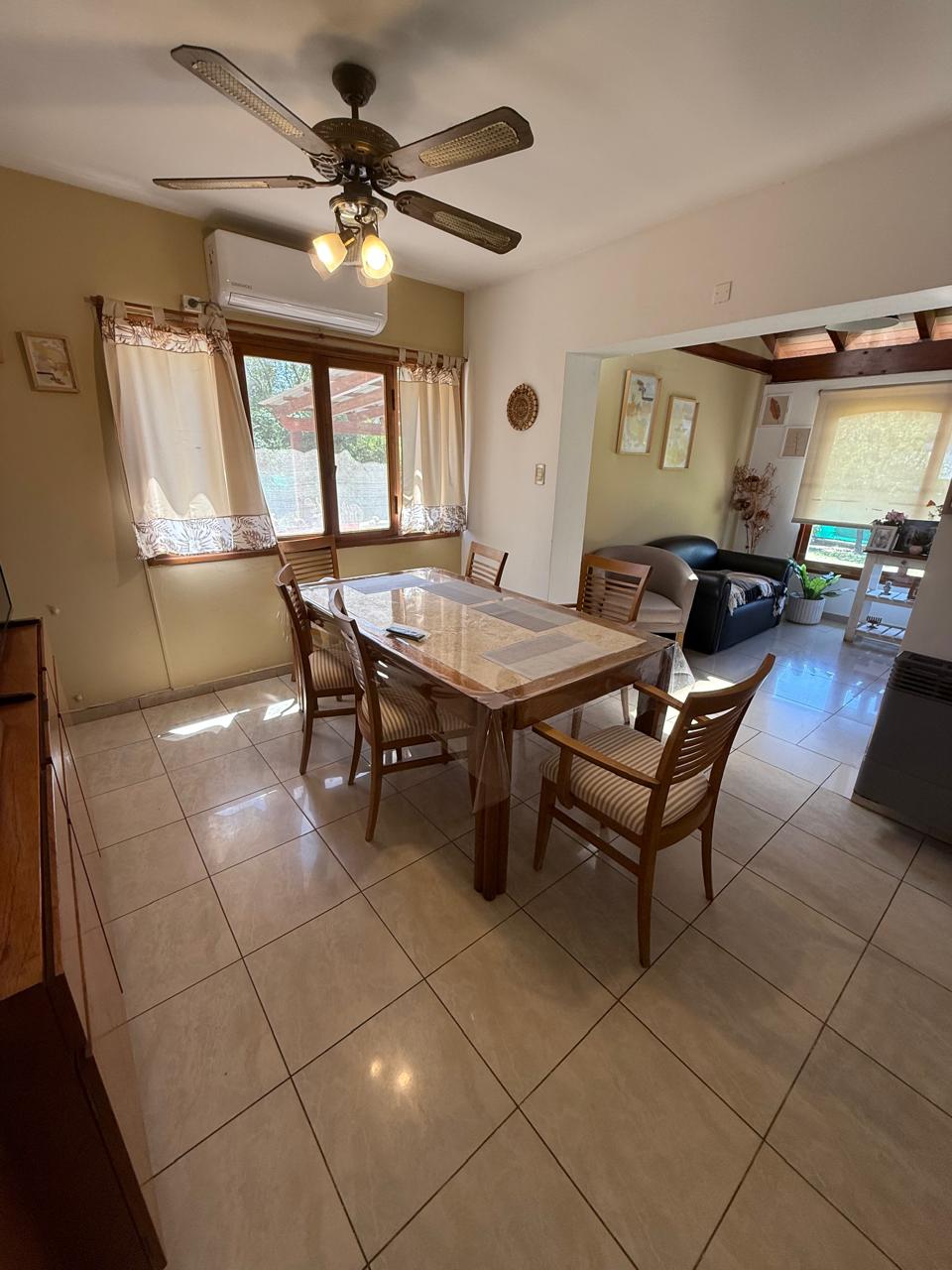 Valle Escondido Los Soles casa 4 domitorios 985m terreno